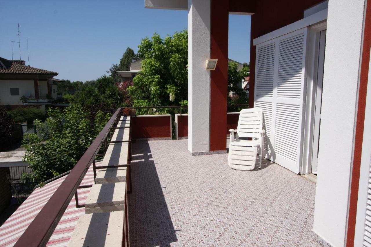 Villa Della Tartaruga Casal Palocco Exterior foto